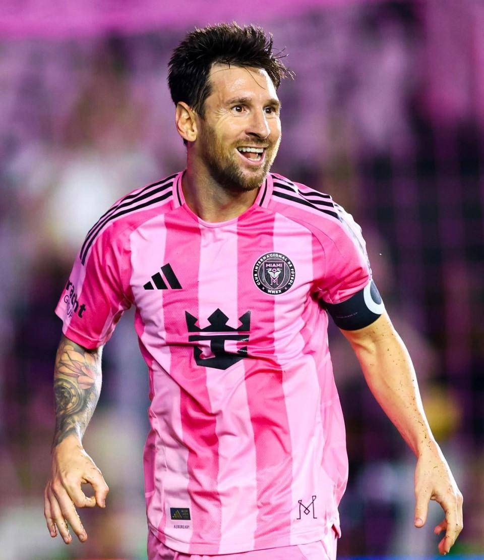 关于梅西巅峰对决,Rookie与70激战掘金分钟,战术调整胜负难料!的信息 关于梅西巅峰对决,Rookie与70激战掘金分钟,战术调整胜负难料!的信息