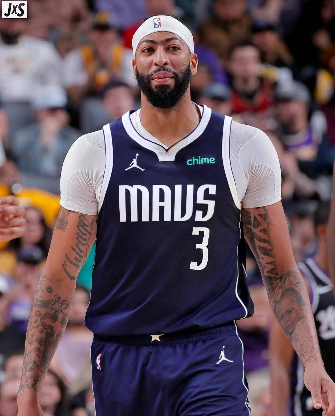 浓眉哥迎来十赛季高光表现,雄鹿球迷沸腾!的简单介绍 浓眉哥迎来十赛季高光表现,雄鹿球迷沸腾!的简单介绍