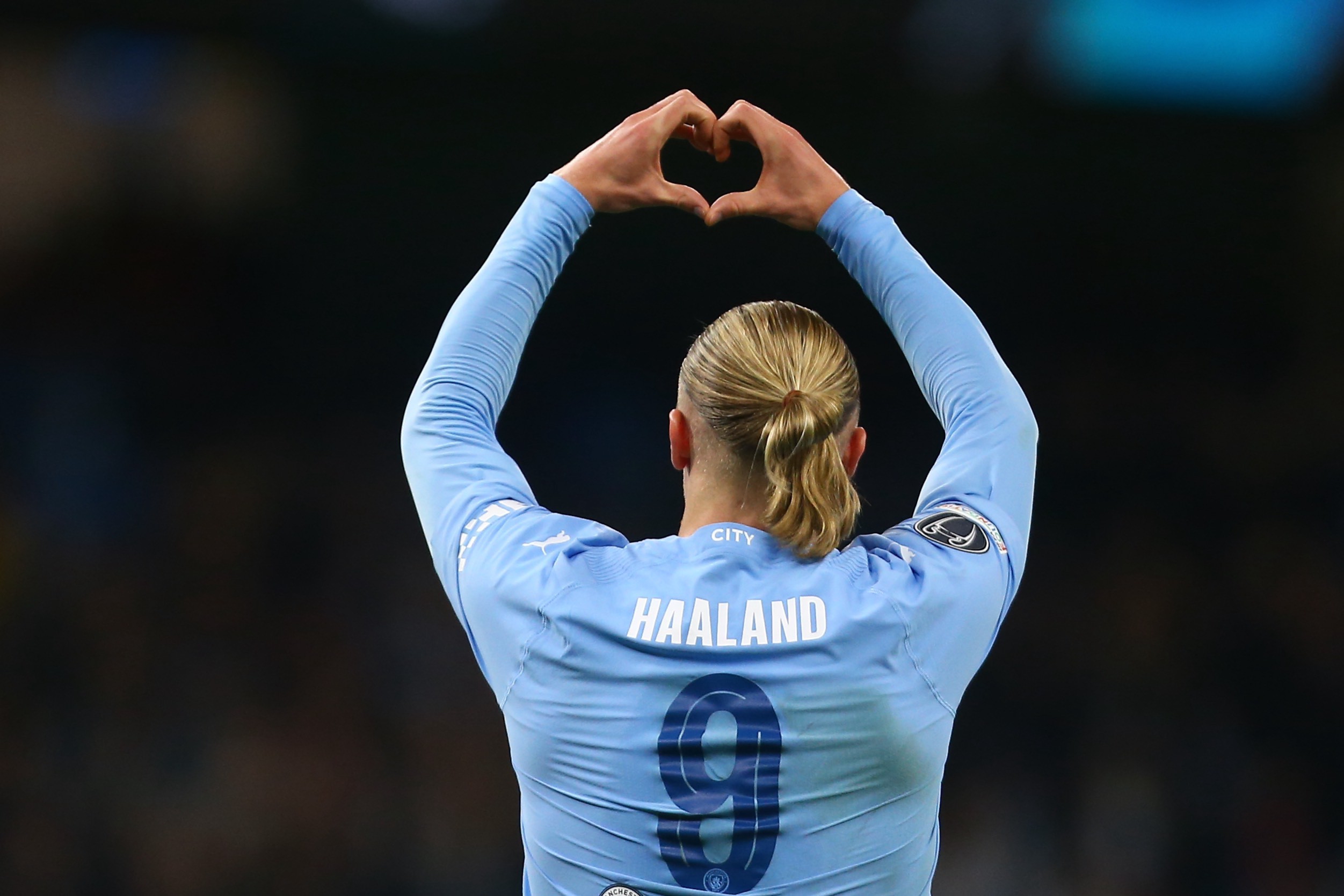 哈兰德在FPX比赛中高光表现,大胜引发热议!的简单介绍 哈兰德在FPX比赛中高光表现,大胜引发热议!的简单介绍