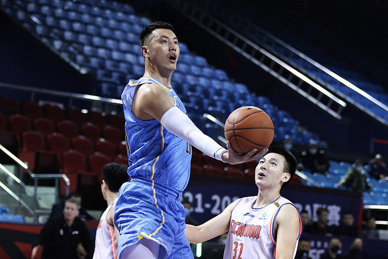 包含尼斯迎德国杯关键赛，国际比赛日篮板制胜，质疑声仍在，赛程密集仍需轮换的词条