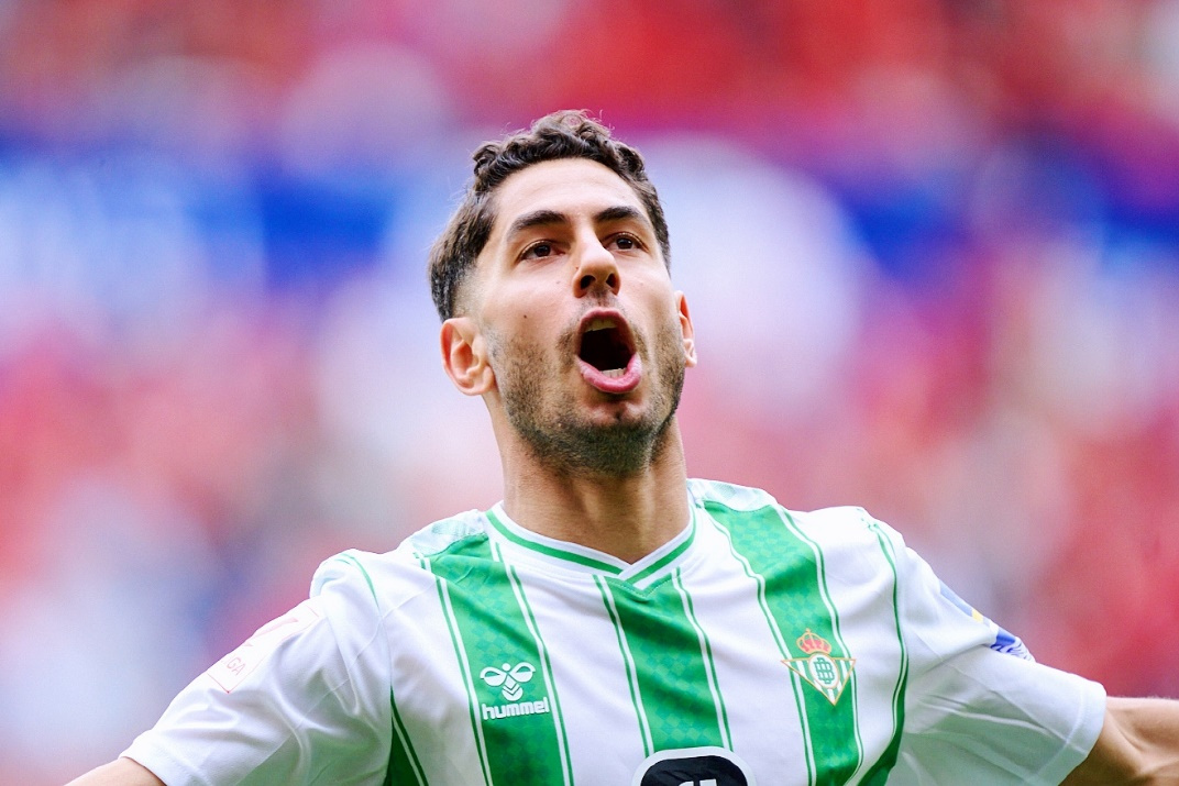 包含皇家社会训练开放日,今夜防线松动引欢呼,意大利杯在即,训练强度明显提升的词条 包含皇家社会训练开放日,今夜防线松动引欢呼,意大利杯在即,训练强度明显提升的词条