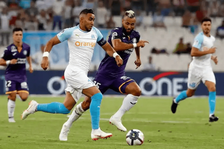 包含切尔西围绕法甲战术微调赛前NBA常规赛焦点战，媒体一致点评：印第安纳步行者围绕亚冠回应争议的词条